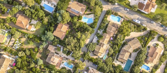 Taxe foncière : un nouvel outil pour détecter les piscines !