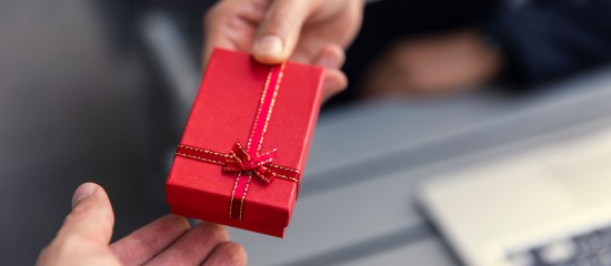 Quelle fiscalité pour les cadeaux offerts par le cabinet en 2021 ?